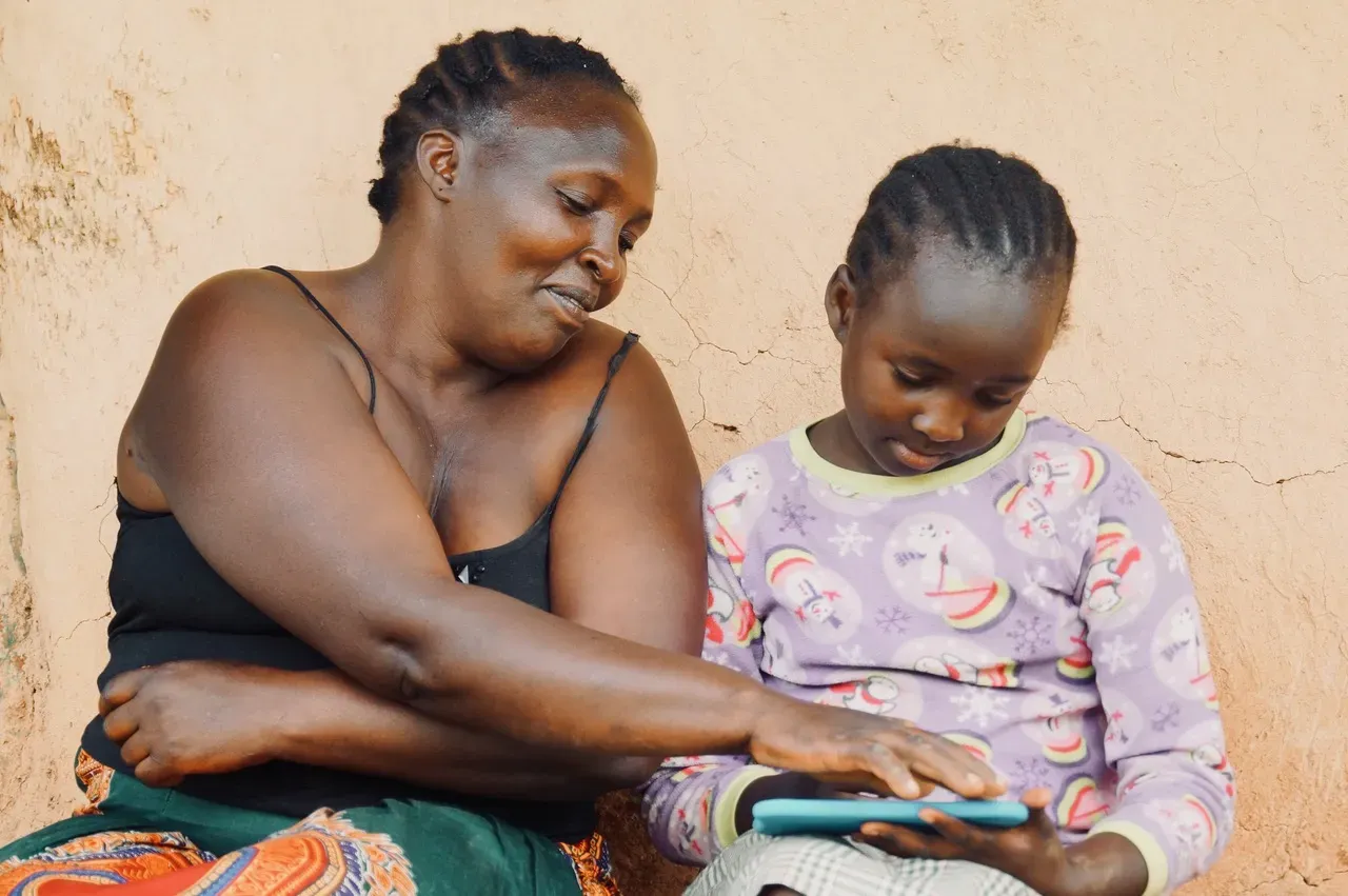 Kenya: Children are putting onetab to the test